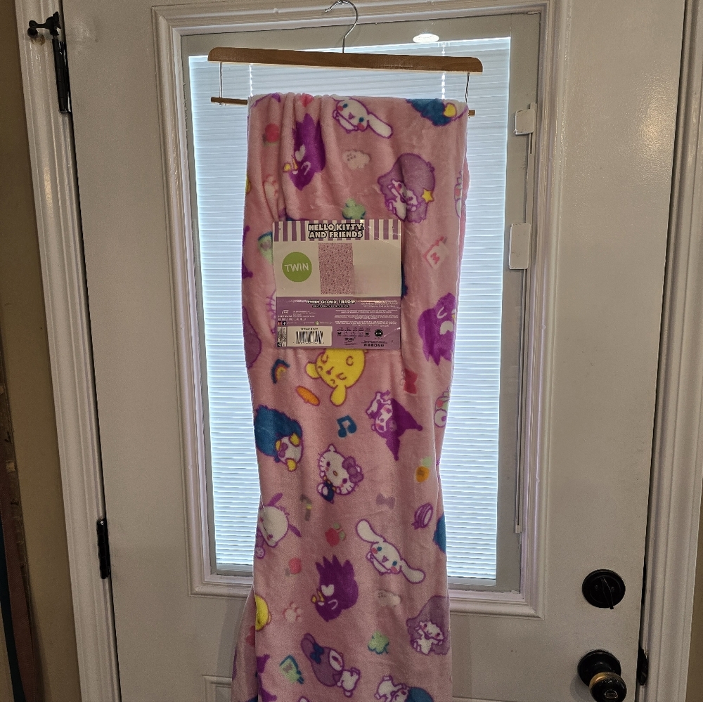 Hello Kitty and Friends blanket